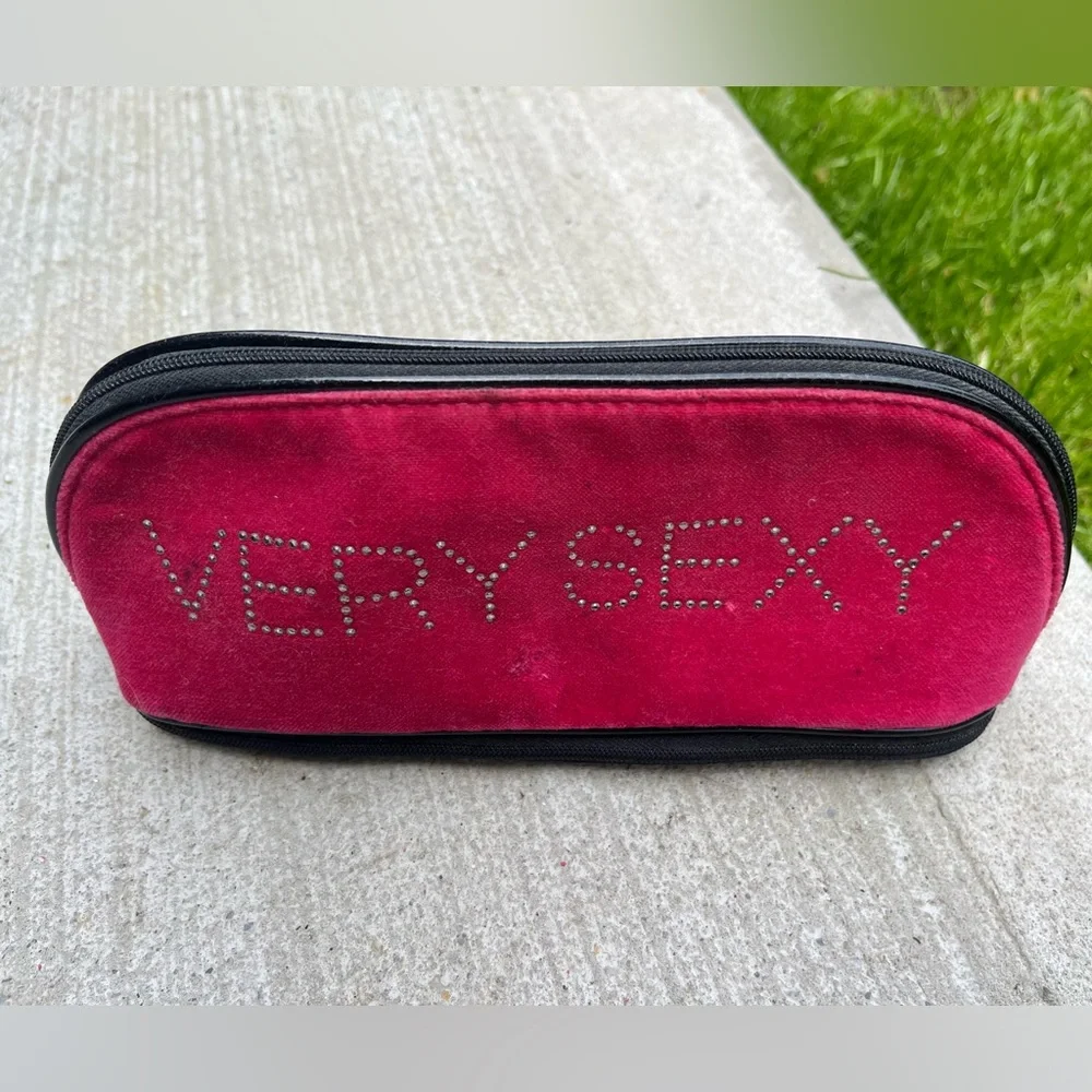Victoria’s Secret Makeup Pencil Case - Picture 2 of 7